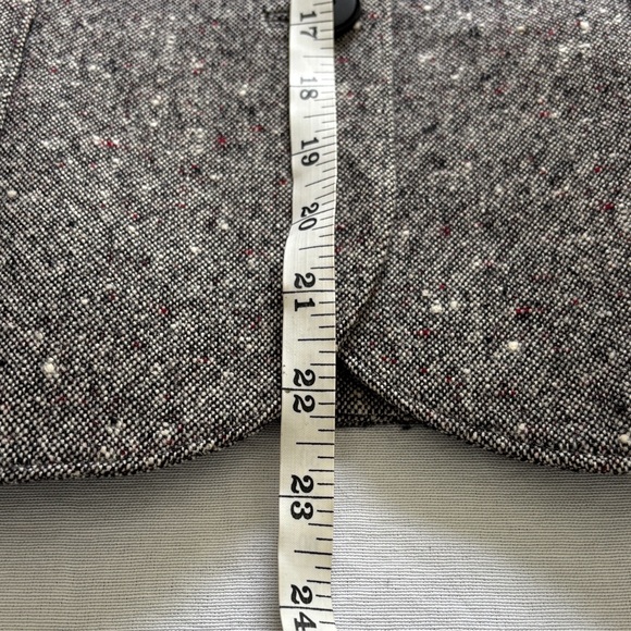 Hand Tailored from Pendleton Tweed Blazer with Two-Button Design 3/4 Sleeves - Picture 12 of 14